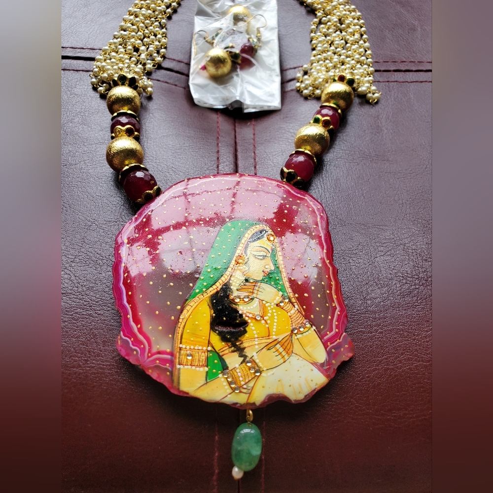 New long necklace set with pearls big statement pendant
